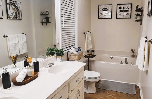 Acworth Casa | Relaxed Cozy Nest Oasis
