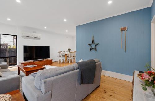 Port Elliot Casa | Relaxed Family Beach House - No Linen Included