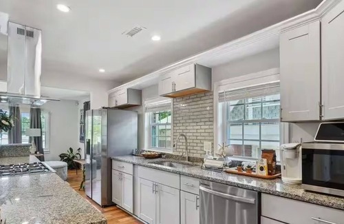 Atlanta Casa | Relaxig and Charming 2-bedroom House in Atlanta with WiFi, AC across st Betline