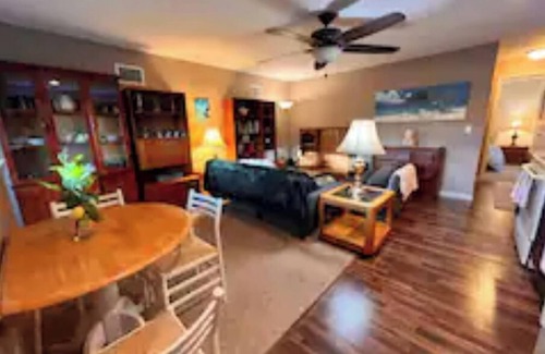 Clermont Otro | Relaxing 1-Bedroom Farm Retreat. Pets welcome!