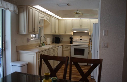 Port Charlotte - Charlotte Harbor Casa | Relaxing 2-bdr 2 bath Home with heated pool, AC, WiFi in quiet Port Charlotte