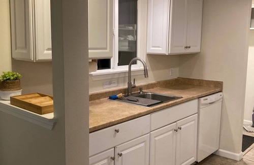 Anderson Island Casa | Relaxing 2 bedroom cottage across the street from beautiful Lake Josephine