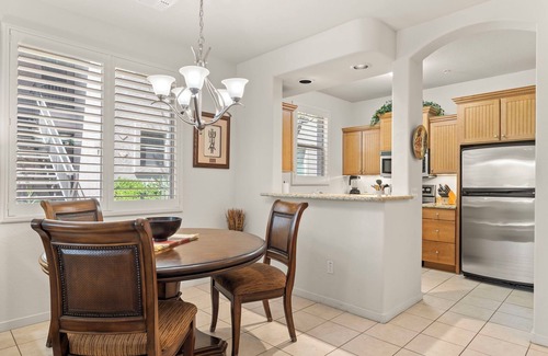 Fountain Hills Apartamento | Relaxing 2-bedroom AC, fitness rm, heated pool, WiFi in charming Fountain Hills