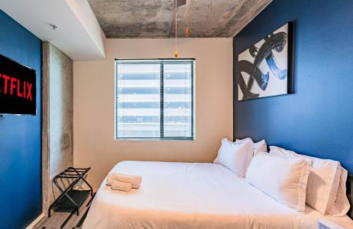 Evans Churchill Apartamento | Relaxing 2BD - Central Downtown - Gym, Pool, Parking