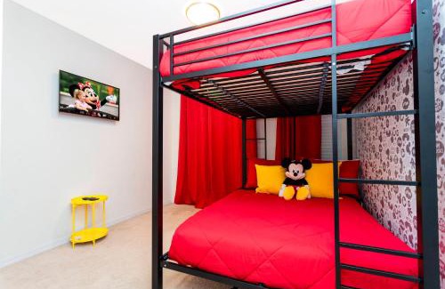 Bellavida Casa | Relaxing 3 bedroom home near Disney 4564