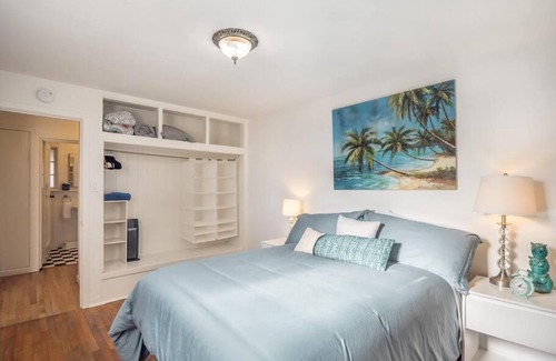 Eastside Santa Cruz Casa | Relaxing 3 bedroom Santa Cruz house, 5min to beach