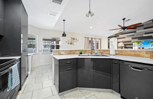 Port Saint Lucie Casa | Relaxing 4-Bedroom Home & Private Pool