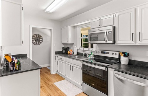 Port Wentworth Casa | Relaxing 4BR Home, Close to Downtown & Airport