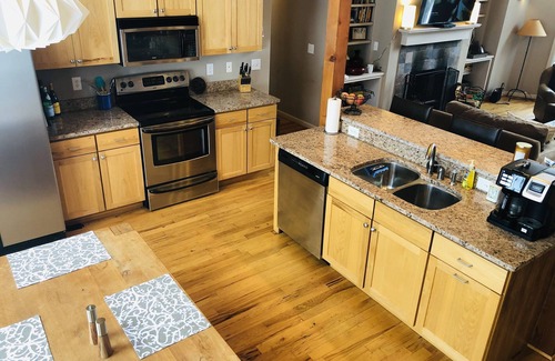 Chestnut Springs Cabina | Relaxing and Quiet Retreat at Wintergreen