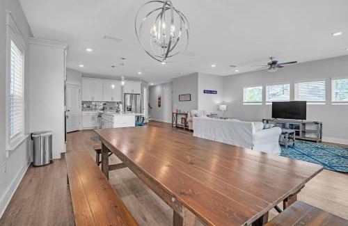 Dune Allen Beach Casa | Relaxing Beach Retreat by Highway 30A home