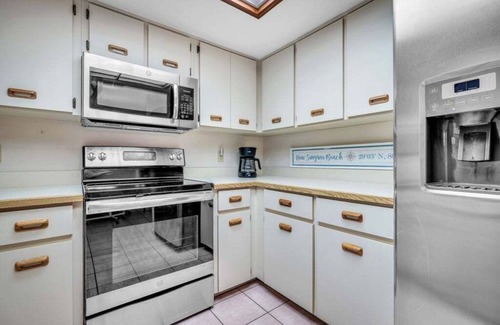New Smyrna Beach Villa | Relaxing Beach Villa | Walk to Ocean + 3 Pools, Tennis & Trails