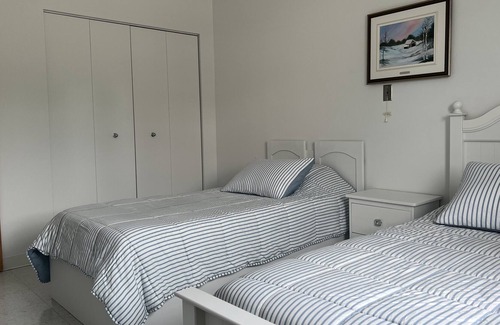 Saint-Marc-du-Lac-Long Apartamento | Relaxing Getaway with Spectacular Views