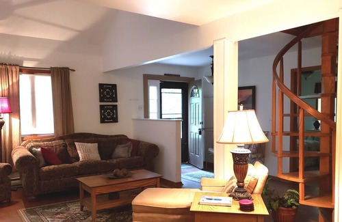 Huntingdon Cabina | Relaxing cabin in the woods, minutes to Raystown Lake!