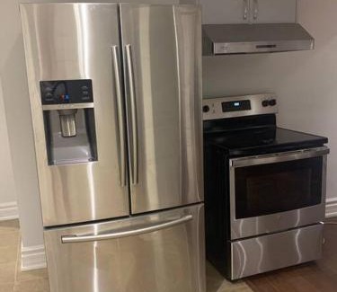 Newmarket Apartamento | Relaxing cheerful comfy bright studio