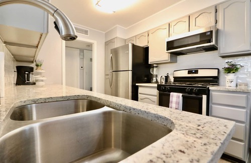 Biggs Field Casa | Relaxing Cleaning Accommodations