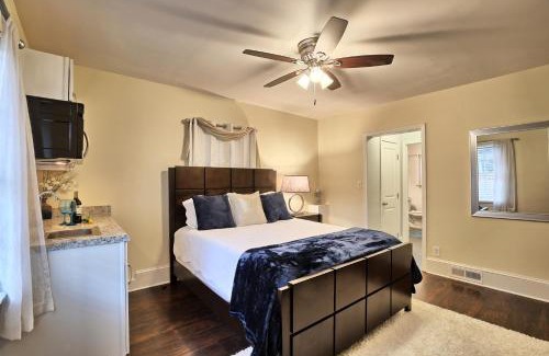 Cascade Road Casa | Relaxing, Comfortable, Private Bedroom