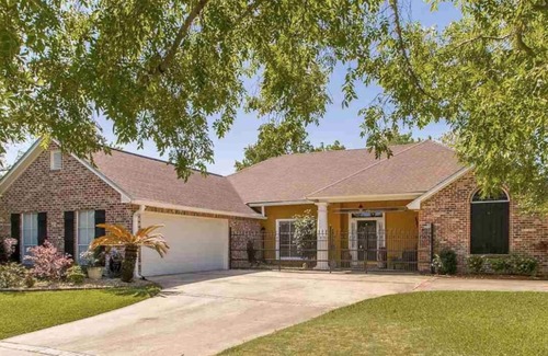 Shenandoah Casa | Relajante, conveniente, cómoda casa de 3 dormitorios