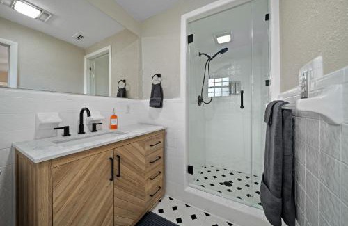 Fort King District Casa | Relaxing, Cozy 3BR Pool Home with King Suite!
