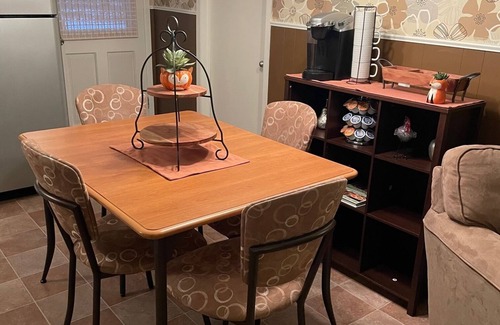 Alger Casa | Relaxing Cozy Getaway near Forest Lake, Outdoor Recreation