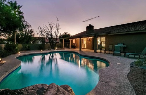 Fountain Hills Casa | Relaxing Fountain Hills Getaway wPool and Hot tub