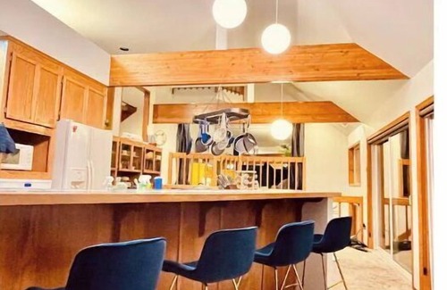 Fox Island Casa | Relaxing Fox Island Waterfront View Hideaway