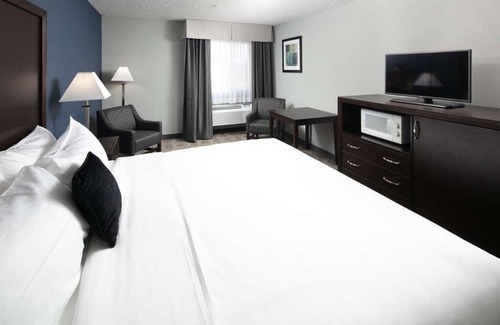 Sequim Complejo | Relaxing Getaway! Free Breakfast, Minutes to Sequim State Park!