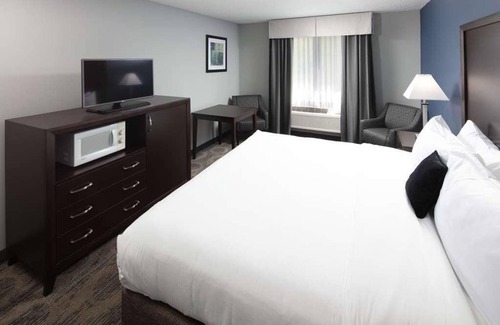 Sequim Complejo | Relaxing Getaway! Free Breakfast, Minutes to Sequim State Park!