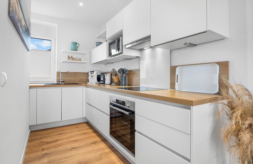 Wangerland Casa | Relaxing hideaway on the Wangermeer: Strandhuus with private beach access