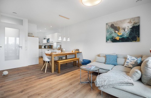 Wangerland Casa | Relaxing hideaway on the Wangermeer: Strandhuus with private beach access