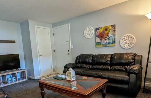 Clear Lake Apartamento | Relaxing Home Away - Beach, Downtown Just 4 blocks
