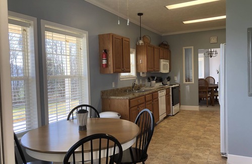 Altamont Casa | Relaxing home in Linville Falls - Doe Hill Retreat