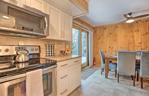 West Dover Casa | Relaxing Home Mins from Mt Snow, Hiking, & Lakes