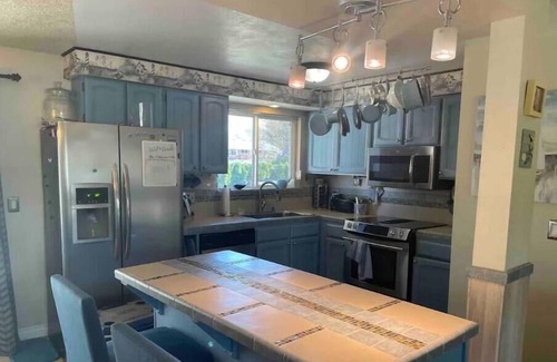 Tri-Cities Apartamento | Relaxing home near beautiful river pathway