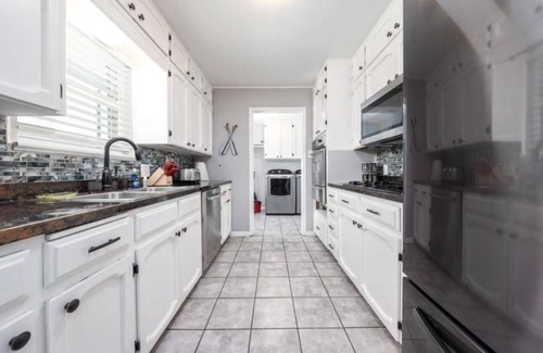 Killeen Casa | Relaxing house with Hot Tub and Private Pool