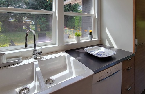 Kennydale Casa | Relaxing in Renton | Charming home, effortless indoor/outdoor flow, EV charger