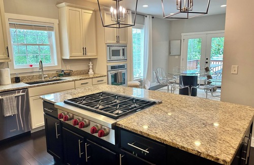 West Union Casa | Relaxing Lake Front Getaway with Hot Tub & Dock! Near Clemson, Sleeps 14+