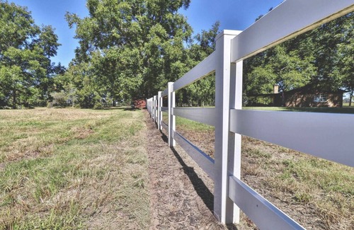 Genoa Casa | Relaxing Lake House Retreat on 12 Acres