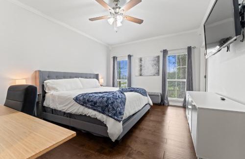 Shenandoah Casa | Relaxing Lakeview Retreat - Sleeps 6!