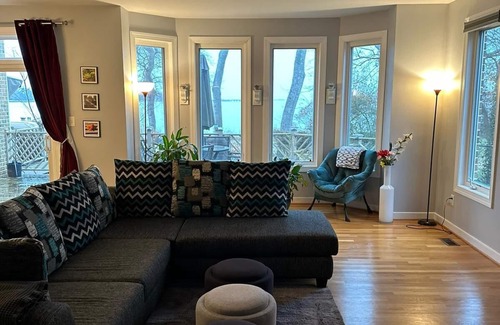 Hampton Casa | Relaxing Luxurious Waterfront in Hampton