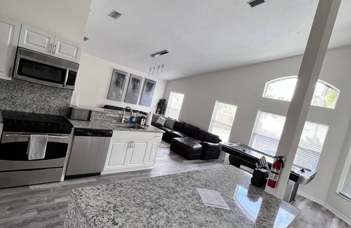 Palm Coast Casa | Relaxing Modern 3 br home with HEATED POOL