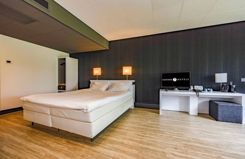 Uden Hotel | Relaxing Nature & City Getaway Close to Local Walking Trails