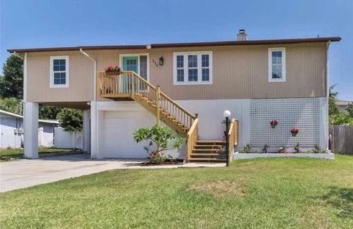 Memphis Casa | Relaxing Palmetto Oasis: Cozy 3 bed 2 bath with Pool, Patio & near Boat Launches