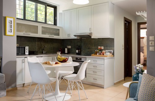 Gazi Casa | Relaxing place in the countryside, with a lovely pool and garden!