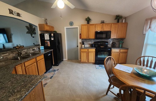 Palm Coast Casa | Relaxing Pool Home with spacious parking, close to Flagler Beach & Daytona