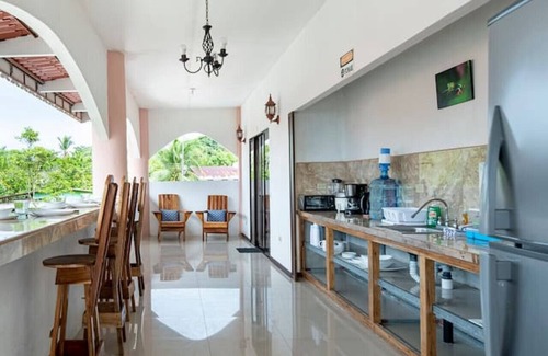 Manzanillo Casa | Relaxing Poolside Stay | Near Beach and Dining