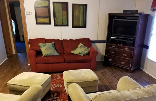 Warwick Casa | Precio reducido a $ 89 / noche para Dorian Evacuee