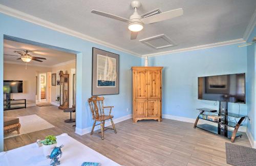 Tropical Gulf Acres Casa | Relaxing Punta Gorda Getaway with Fire Pit!