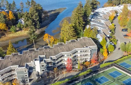 Regional District of Nanaimo Condominio | Relaxing retreat at Pacific Shores Resort Condo