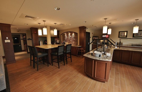 Liverpool Apartamento | Relaxing Retreat in Liverpool | Free Breakfast + Fitness Center
