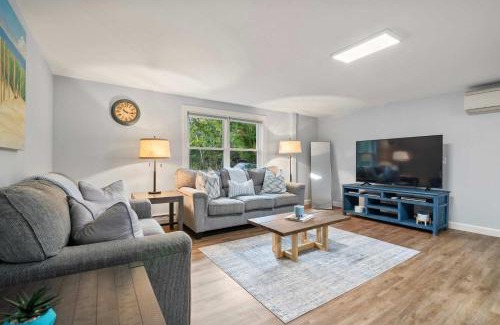 Centerville Casa | Relaxing Retreat just Minutes to Beach